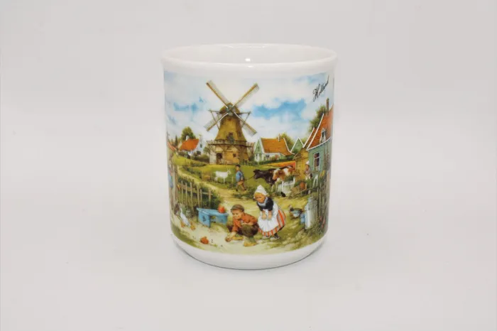 Earrings Jubilee Thrift JCV Hunnik Collection Holland Mug