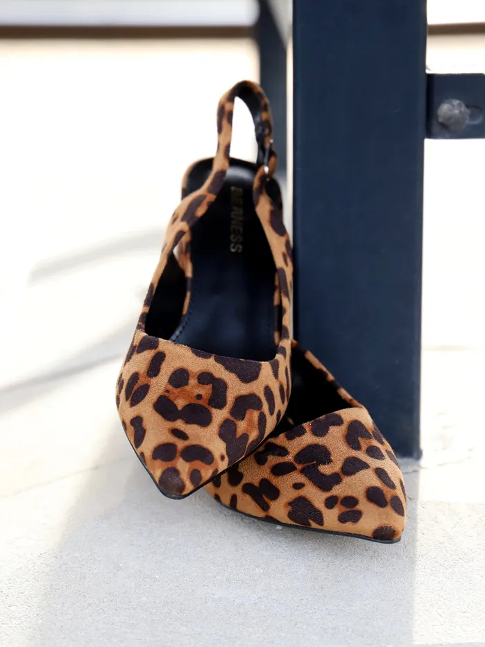 Joia Trading Earrings Chloe Sling Back Chunky Heel