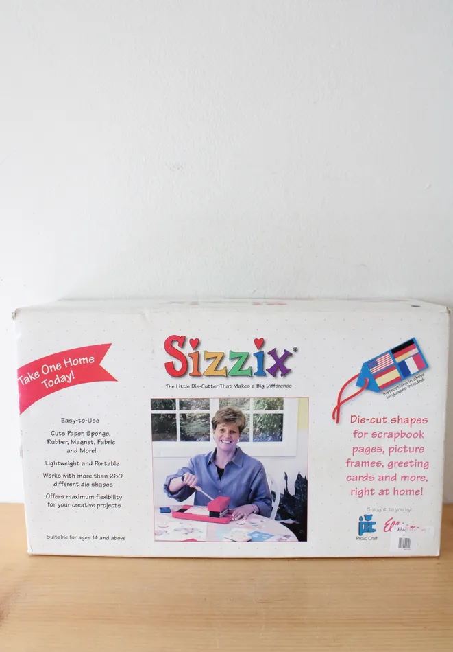 Jubilee Thrift Earrings Sizzix Scrapbook Cutting Machine Pad