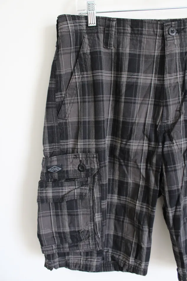 Lee Lee Gray Plaid Shorts 36 Earrings