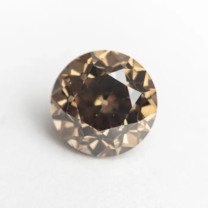 Misfit Diamonds Rings 410ct 957x954x679mm GIA SI1 Fancy Dark OrangeBrown Modern Antique Old European Cut 1940001