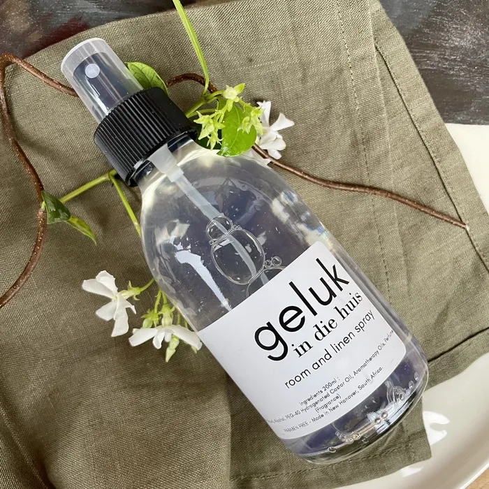 Necklaces CLASSY KITCHEN Room and Linen Spray Geluk