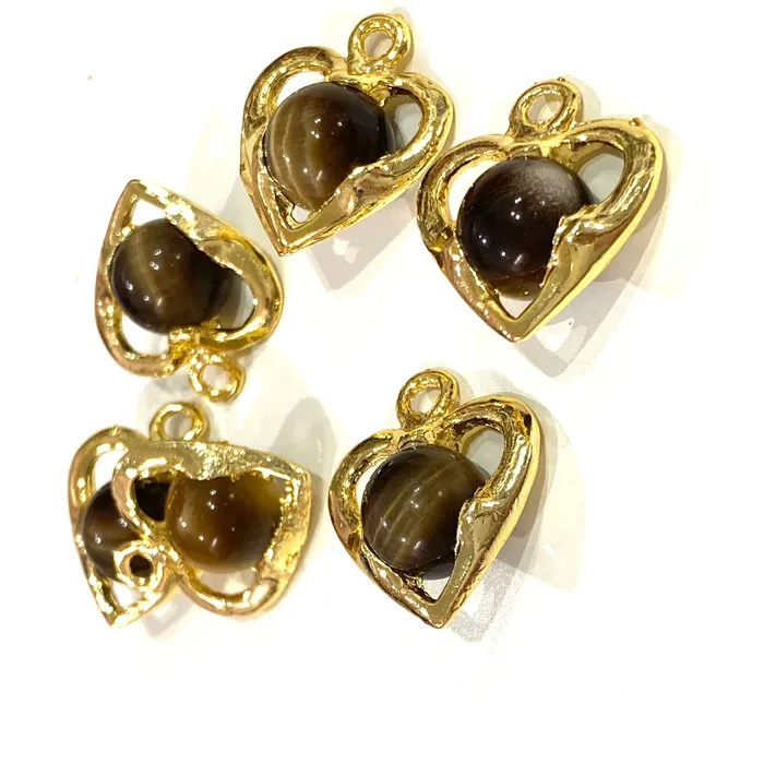 Necklaces Peppy Beads 24Kt Gold Plated Heart 10mm Cat Eye Stone Pendant Necklaces Peppy Beads 24Kt Gold Plated Heart 10mm Cat Eye Stone Pendant