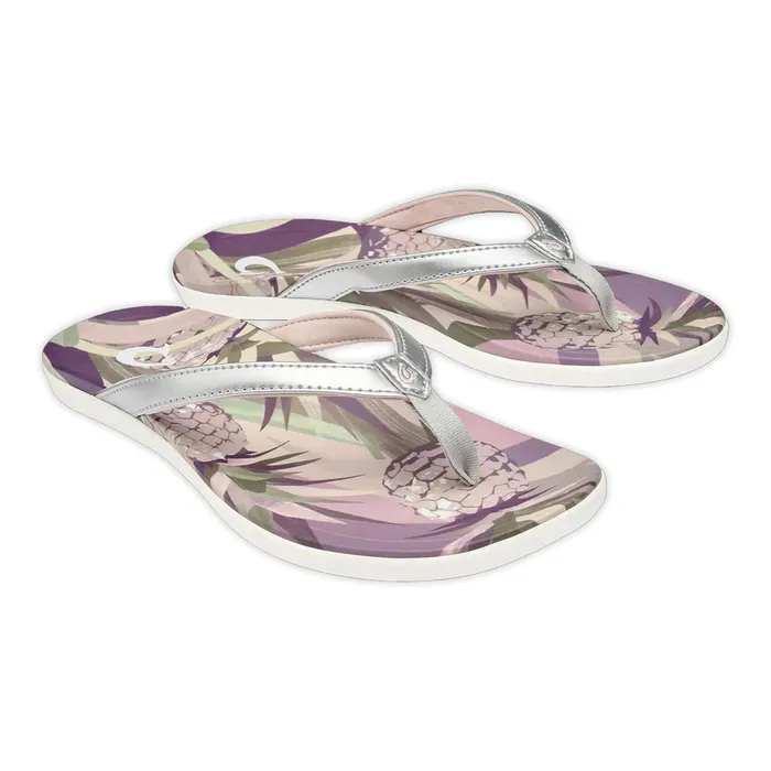 OLUKAI Rings OluKai Hoopio Hau Womens Beach Sandal SilverPineapple