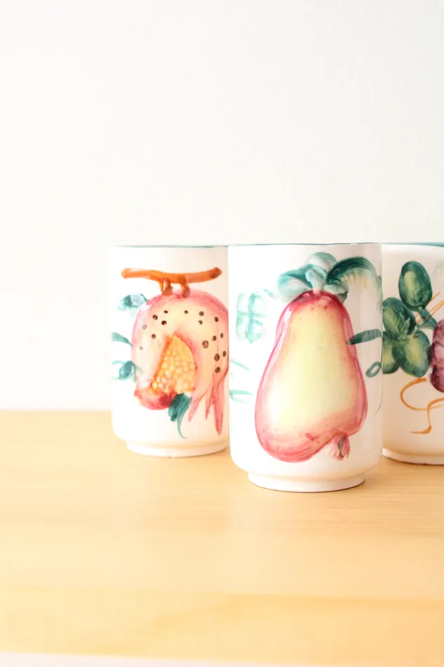 Rings Jubilee Thrift Vintage White Ceramic Fruit Pitcher Glasses Set Of 6