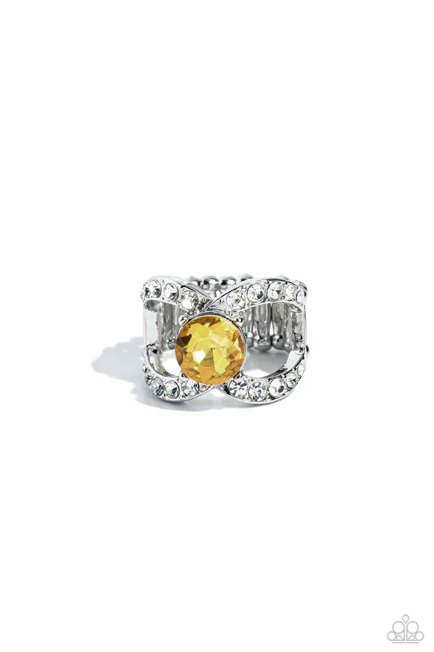 Rings Paparazzi Accessories Bow Chicka Bow Wow Yellow