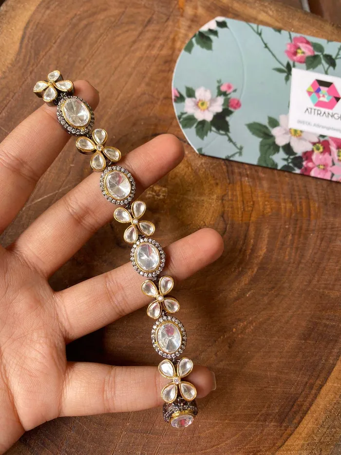Attrangi Bracelets Vaidehi Uncut Diamond Polki Modern Tennis Bracelet Attrangi Bracelets Vaidehi Uncut Diamond Polki Modern Tennis Bracelet