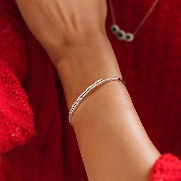 Bracelets Cherie Dori Diamond Bypass Bracelet 075ctw Bracelets Cherie Dori Diamond Bypass Bracelet 075ctw