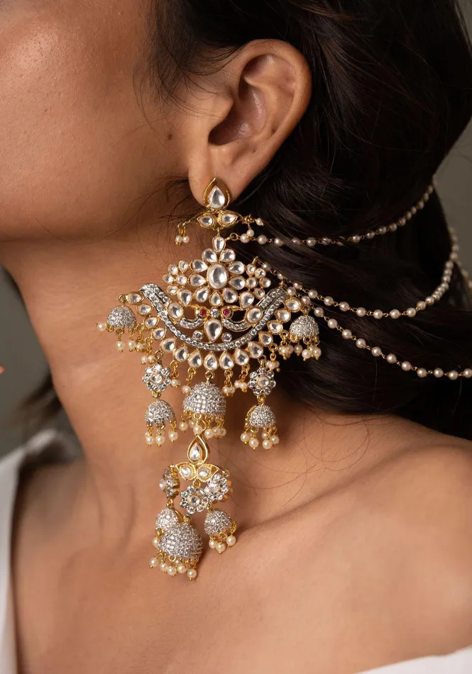 Earrings Attrangi Oversized Tania Earrings