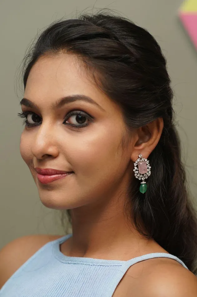 Earrings attrangi Rose Quartz Mid Sized Earrings