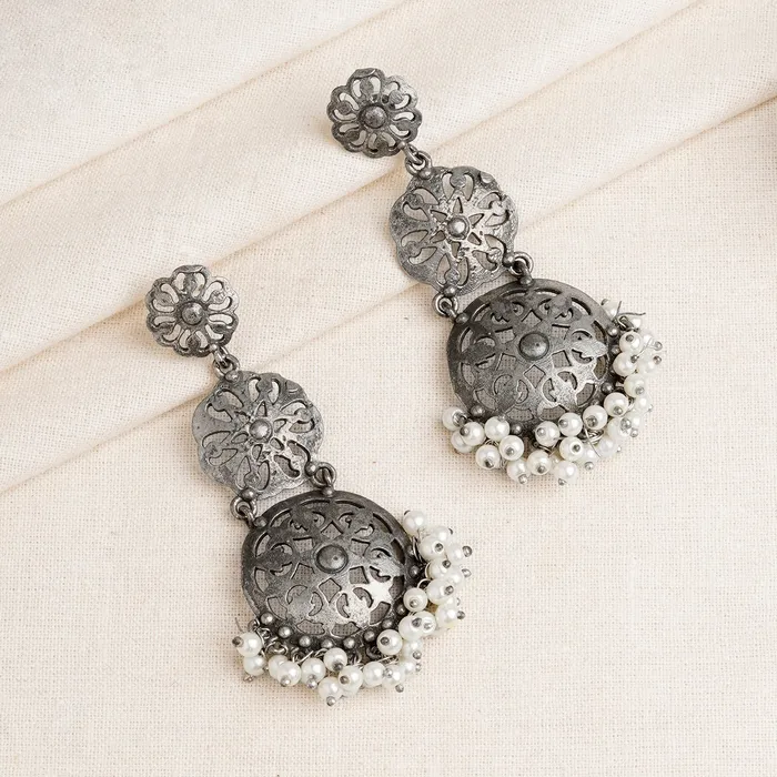 Earrings Teejh Rooh Silver Oxidised Pearl Earring