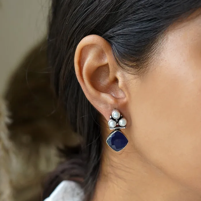 Earrings Teejh Teejh Delisha Blue Stone Silver Oxidised Stud Earrings