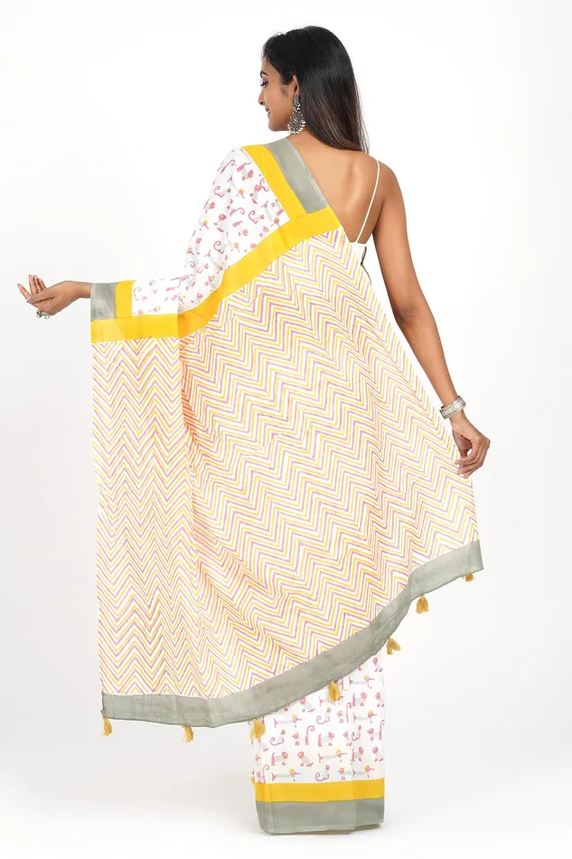 Earrings Teejh Teejh Ganga Mulmul Cotton Saree