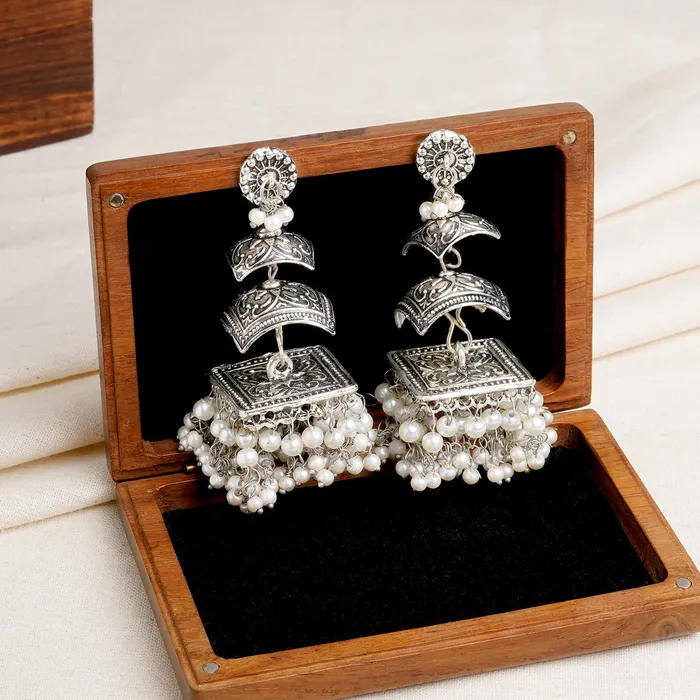 Eyra Silver Oxidised Pearl Earring Teejh Earrings