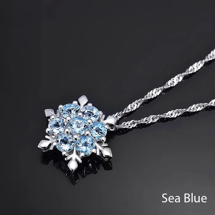 Free Necklaces LUXE3047 Snowflakes Pendant Necklace