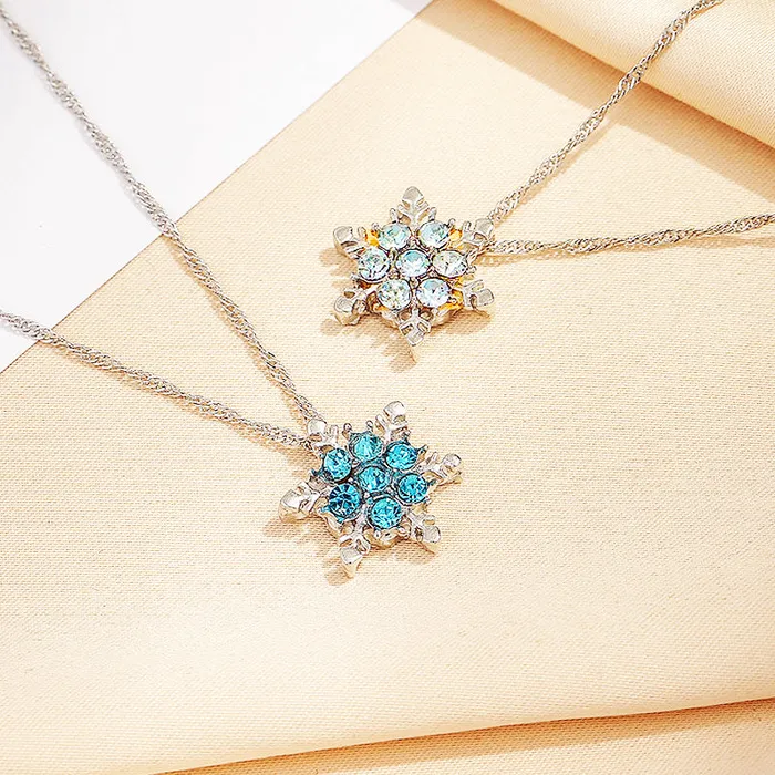 Free Necklaces LUXE3047 Snowflakes Pendant Necklace