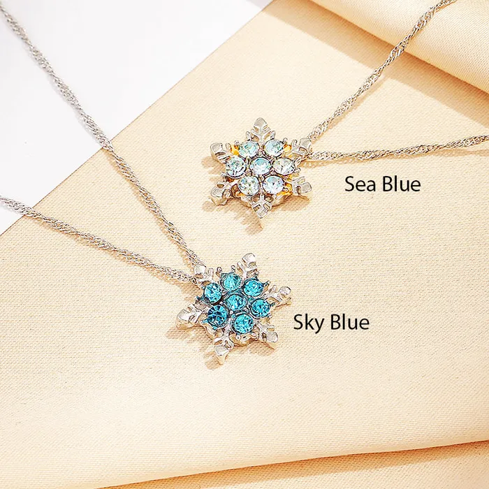 Free Necklaces LUXE3047 Snowflakes Pendant Necklace