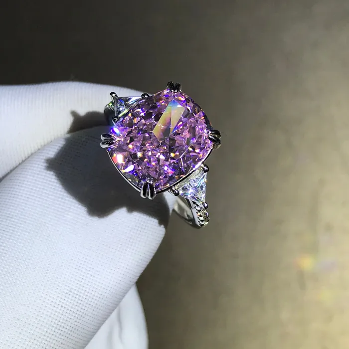 Leyloon Jewelry 6 Carat Cushion Cut Three Stone Moissanite Pink Ring Rings