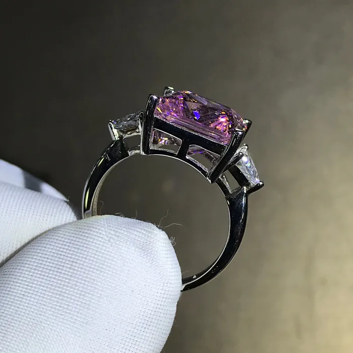 Leyloon Jewelry Rings 6 Carat Radiant Cut Moissanite Pink VVS 4 Claw Three Stone