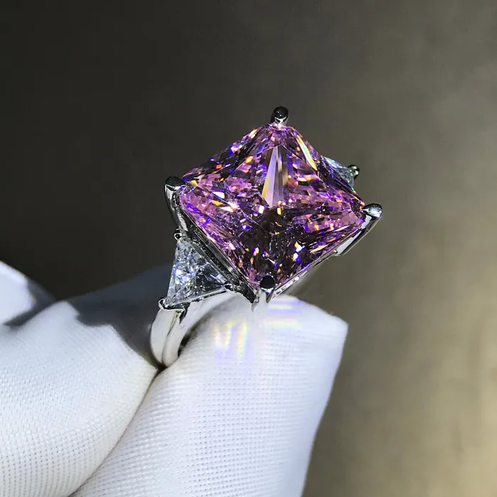 Leyloon Jewelry Rings 6 Carat Radiant Cut Moissanite Pink VVS 4 Claw Three Stone