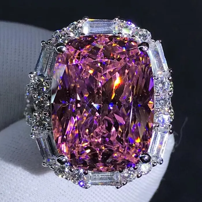 Leyloon Jewelry Rings Rare Pink 10 Carat Cushion Cut Halo Bead Set VVS Moissanite Ring