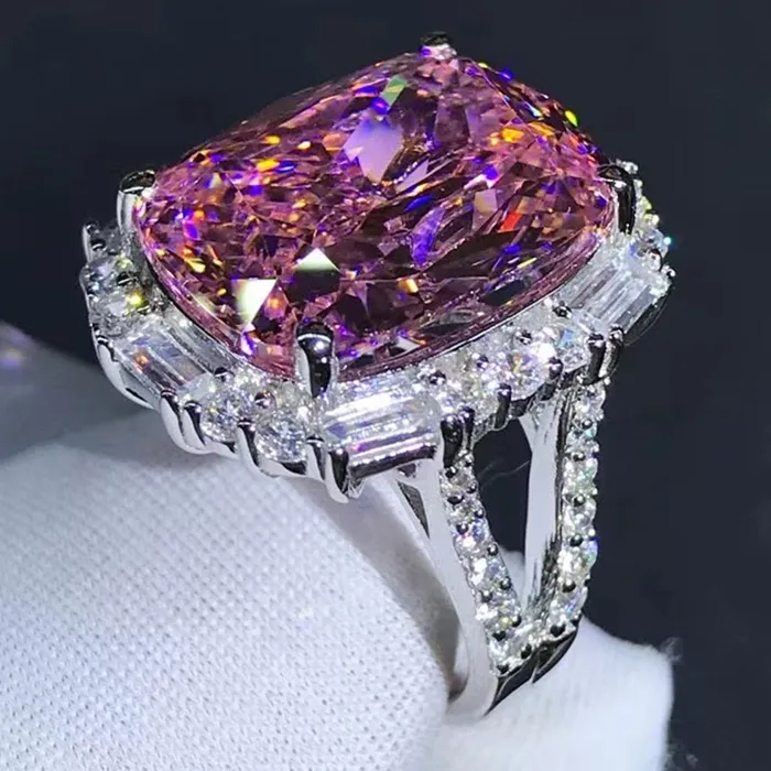 Leyloon Jewelry Rings Rare Pink 10 Carat Cushion Cut Halo Bead Set VVS Moissanite Ring