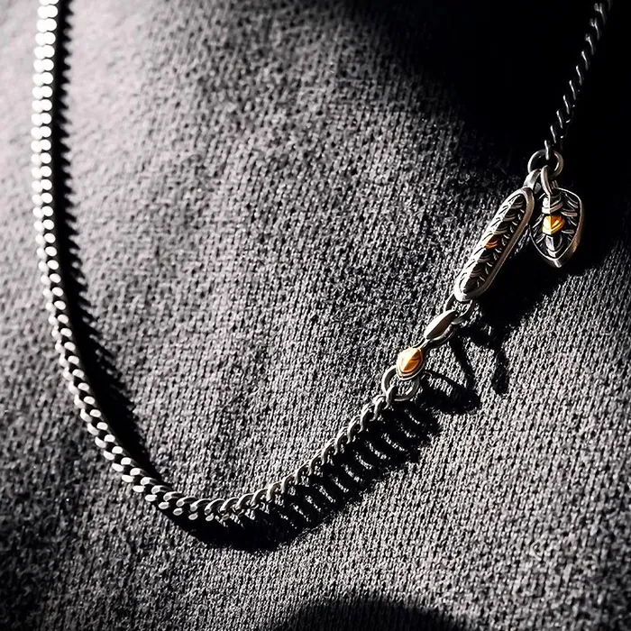 Men Designer Earrings MN1053