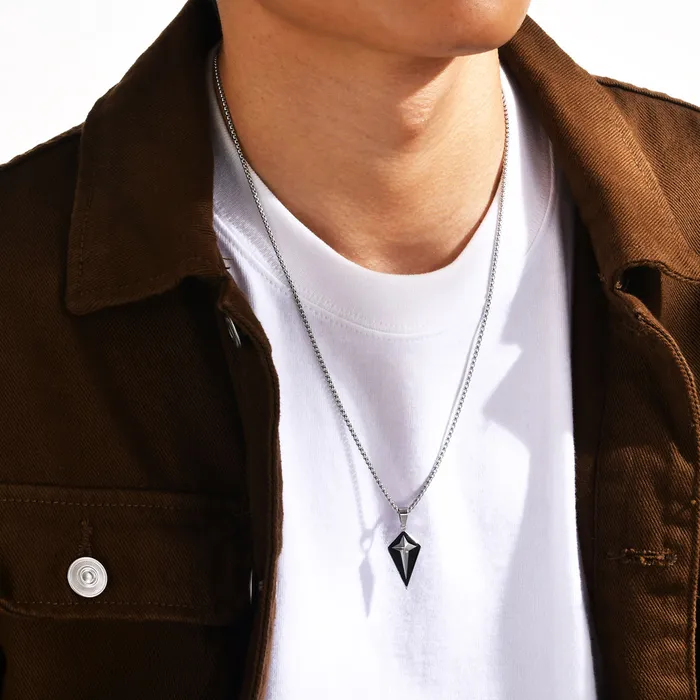 MN1051 Men Designer Earrings