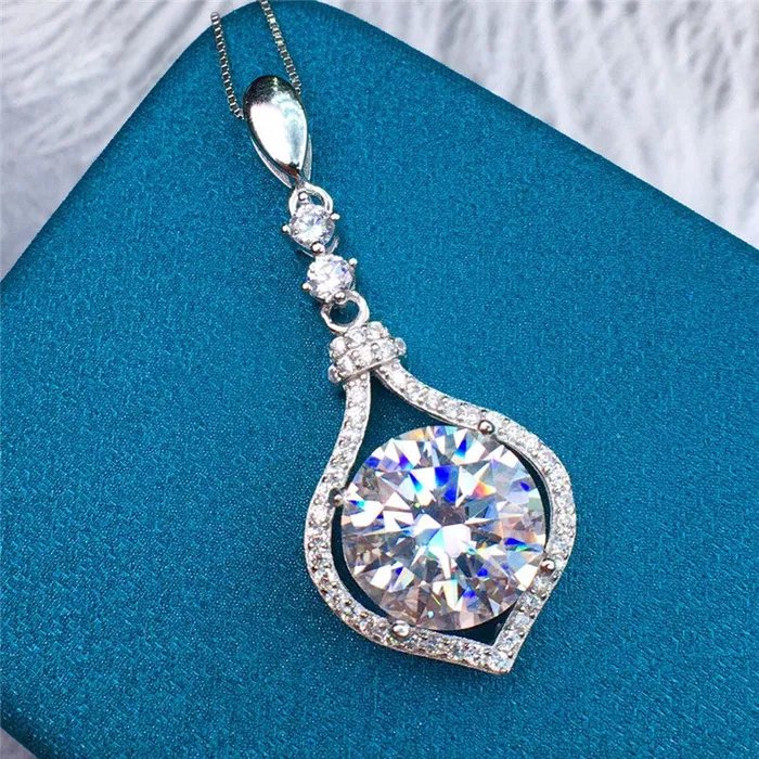 Necklaces Leyloon Jewelry 5 Carat D Color Round Cut Floating Tear Halo Pendant VVS Moissanite Necklace
