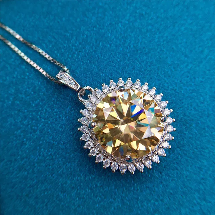 Necklaces Leyloon Jewelry 5 Carat Yellow Round Cut Starburst Certified VVS Moissanite Necklace
