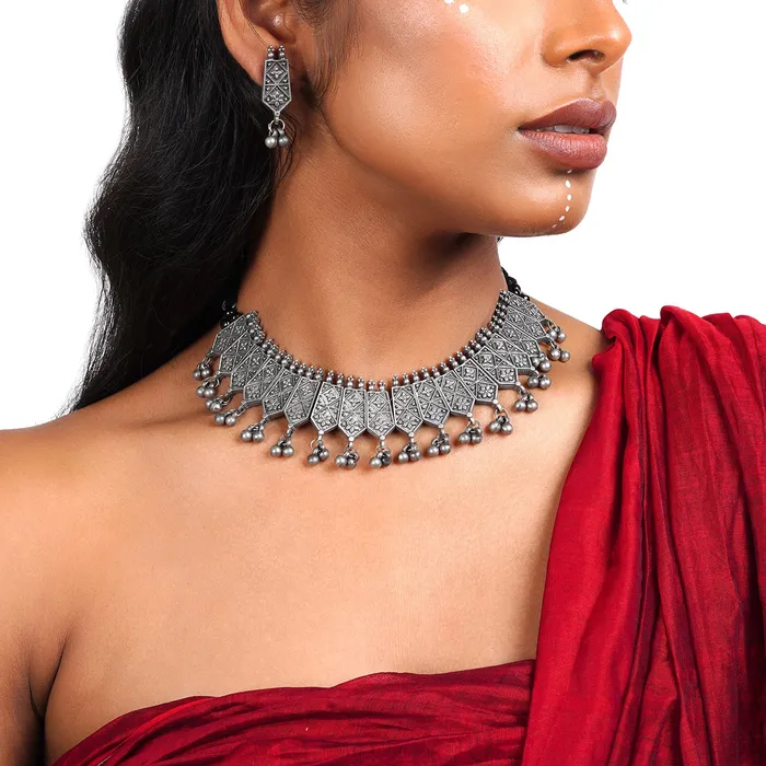 Necklaces Teejh Teejh Mrinalini Oxidised Necklace
