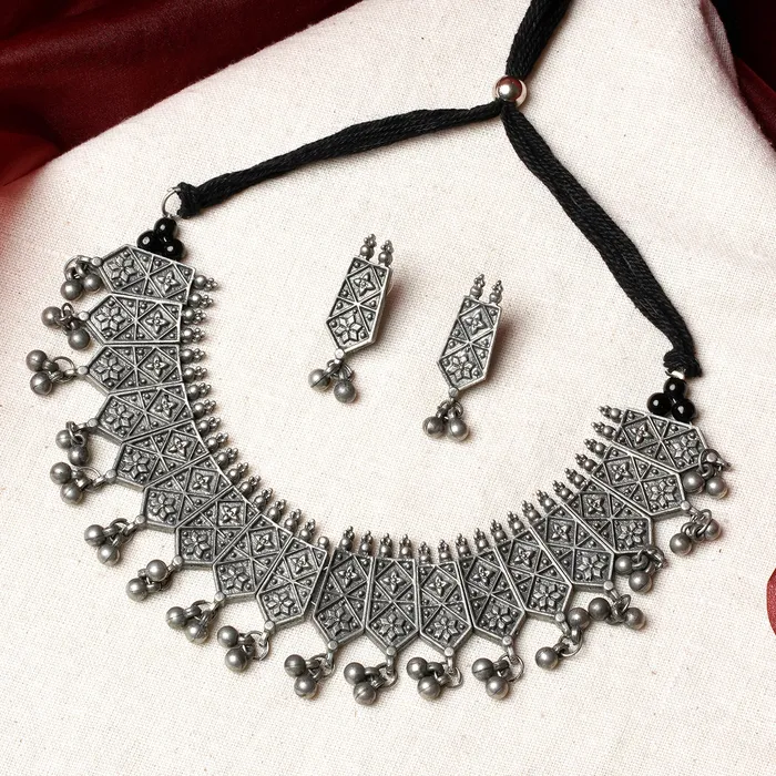 Necklaces Teejh Teejh Mrinalini Oxidised Necklace Necklaces Teejh Teejh Mrinalini Oxidised Necklace