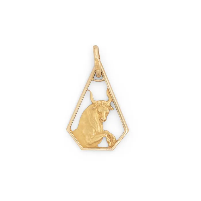 PreStyled Sets Italian Taurus 18k Gold Charm Vintage