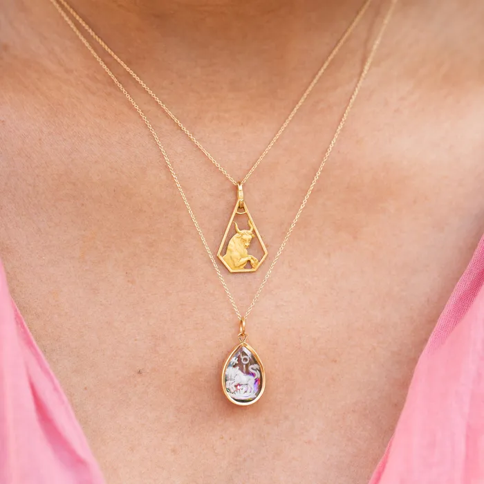 PreStyled Sets Italian Taurus 18k Gold Charm Vintage