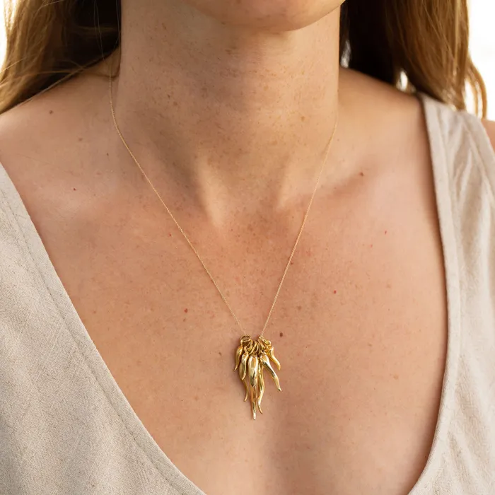 PreStyled Sets Vintage Italian Petite Cornicello 18K Gold Charm