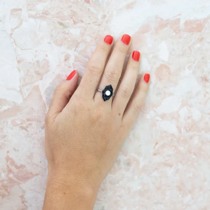 Rings Antique Art Deco Carved Onyx And Diamond 18k Gold Ring