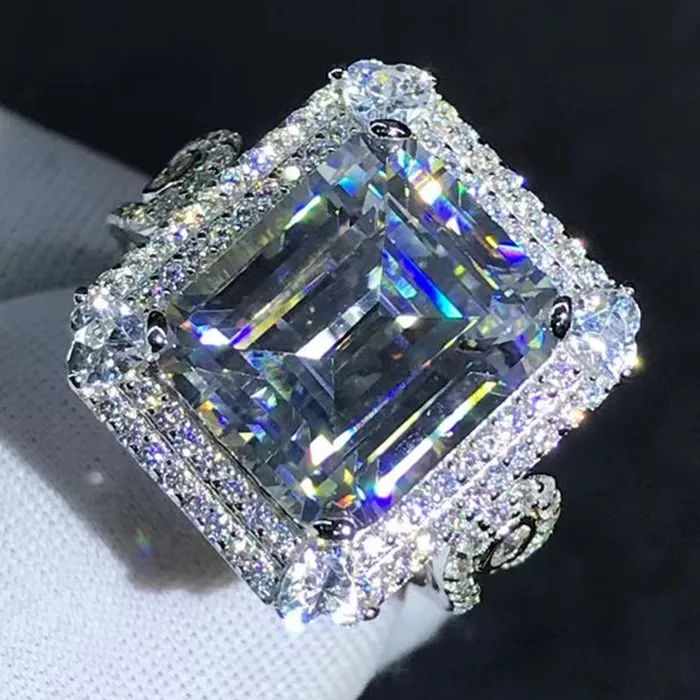 Rings Leyloon Jewelry 6 Carat Emerald Cut Moissanite Ring Rare Size Colorless VVS Rings Leyloon Jewelry 6 Carat Emerald Cut Moissanite Ring Rare Size Colorless VVS