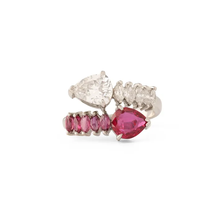 Ruby and Diamond Crossover 18k Gold Ring Vintage Rings