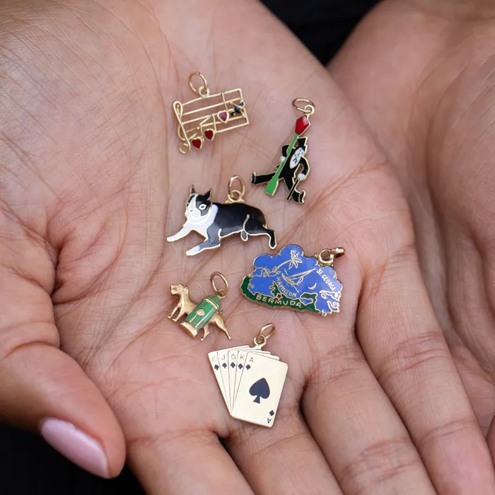 Sloan Co DEAR Musical Note 14k Gold and Enamel Charm Vintage Earrings