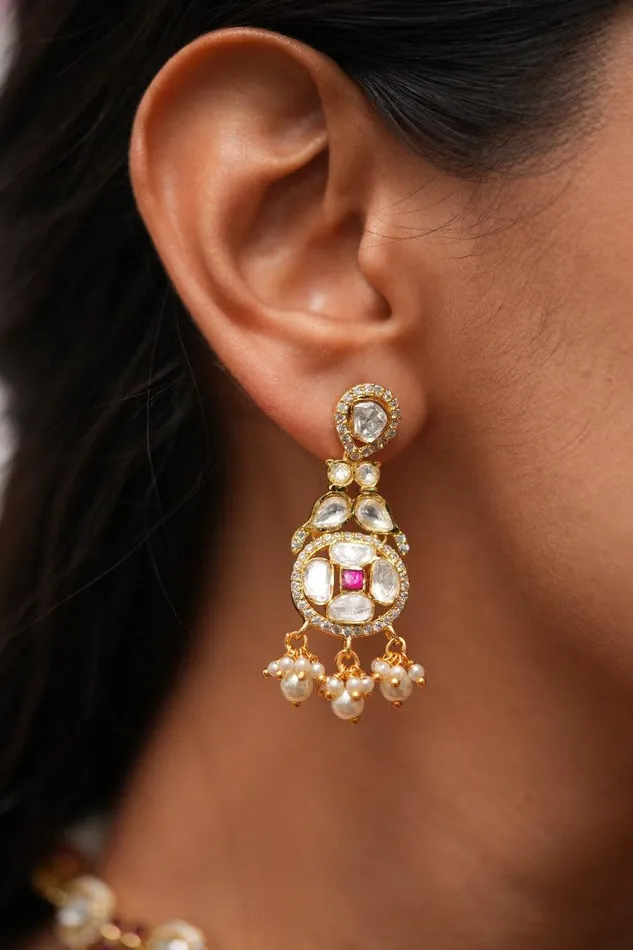 Swati Moissanite Mid Sized Gold Polki Choker Set Attrangi PreStyled Sets Swati Moissanite Mid Sized Gold Polki Choker Set Attrangi PreStyled Sets