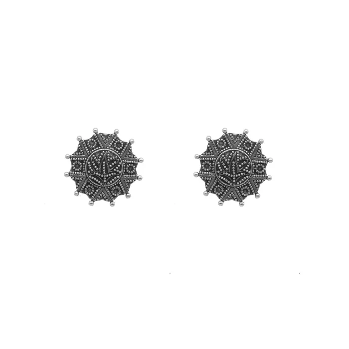Teejh Adrija Metallic Silver Oxidized Jewelry Gift Set Teejh Rings