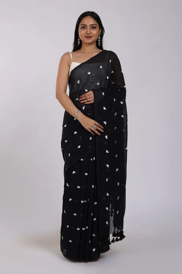 Teejh Chahna Black and White Mul Cotton Heart Embroidery Saree Teejh Rings