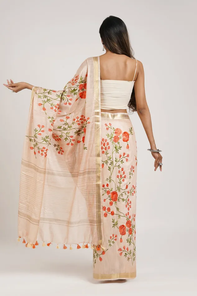 Teejh Gulrang Cream and Pink Silk Linen Saree with Blouse Piece Teejh Necklaces Teejh Gulrang Cream and Pink Silk Linen Saree with Blouse Piece Teejh Necklaces