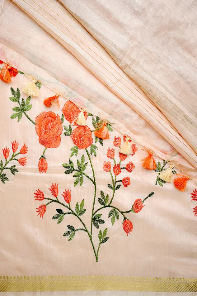 Teejh Gulrang Cream and Pink Silk Linen Saree with Blouse Piece Teejh Necklaces Teejh Gulrang Cream and Pink Silk Linen Saree with Blouse Piece Teejh Necklaces