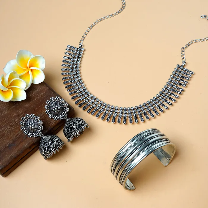 Teejh Rings Teejh Anjani Silver Oxidised Jewelry Gift Set
