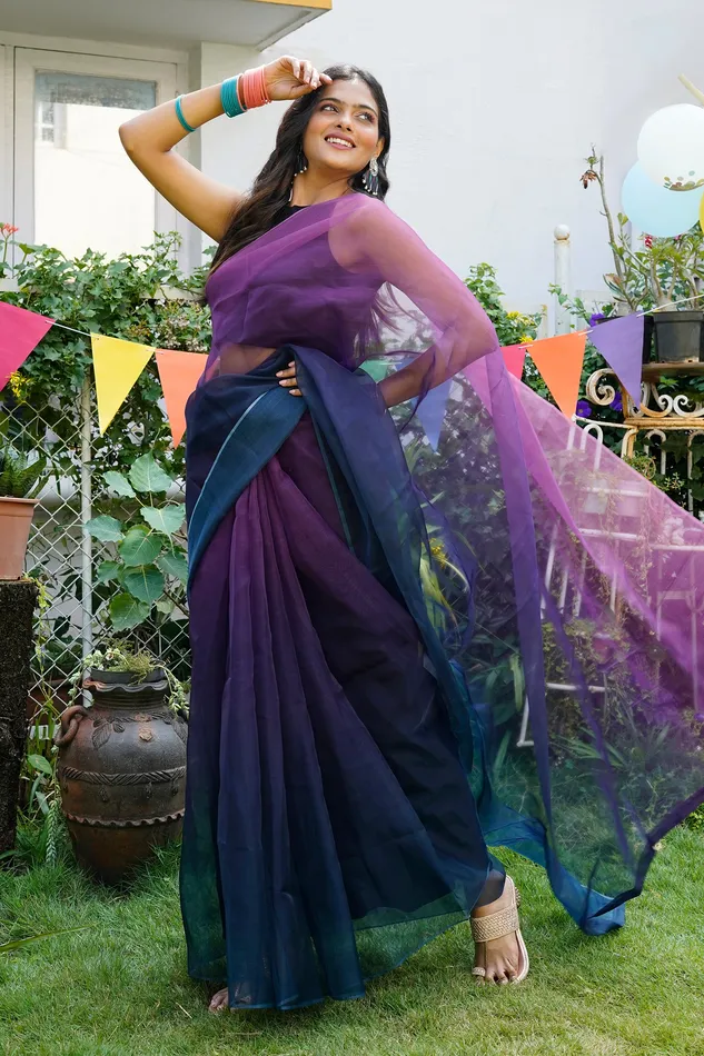 Teejh Sivyani Ombre Organza Saree Teejh Earrings