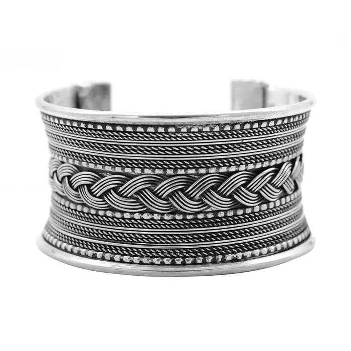 TEEJH SOLANI SILVER OXIDISED JEWELRY GIFT SET Teejh Rings