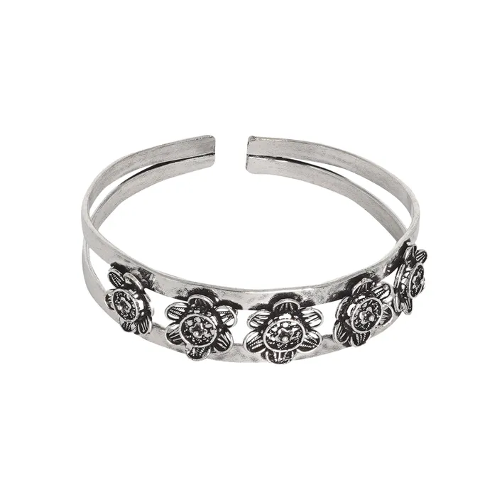 Teejh Teejh Aihole Oxidised Silver Jewellery Gift Set Rings