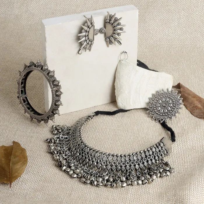Teejh Teejh Avanti Oxidised Silver Jewellery Gift Set Rings