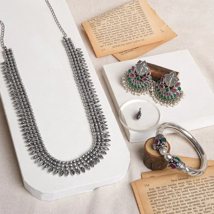 Teejh Teejh Ayodhya Oxidised Silver Jewellery Gift Set Rings